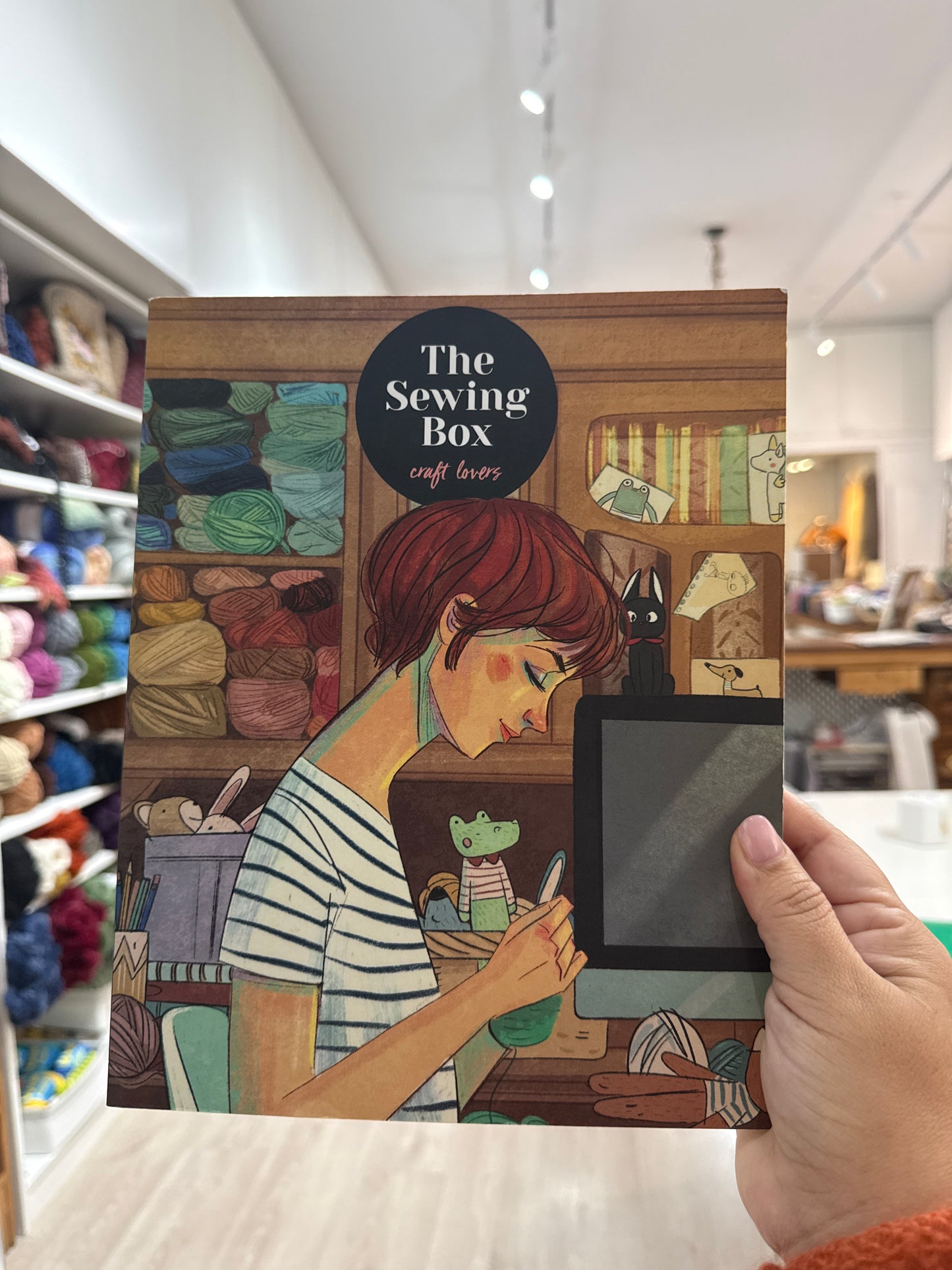 LIBRO - THE SEWING BOX - CRAFT LOVERS