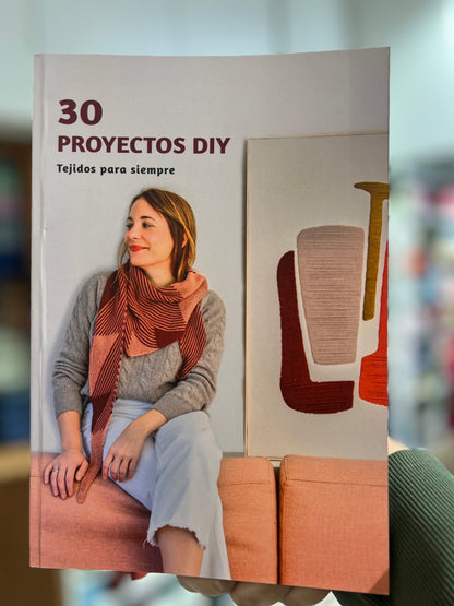 Libro: 30 proyectos tejidos para siempre The Sewing Box.