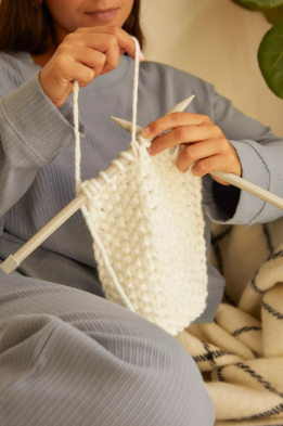 DMC - KIT Snood y gorro - The Cosy Hat & Snood knitting kit