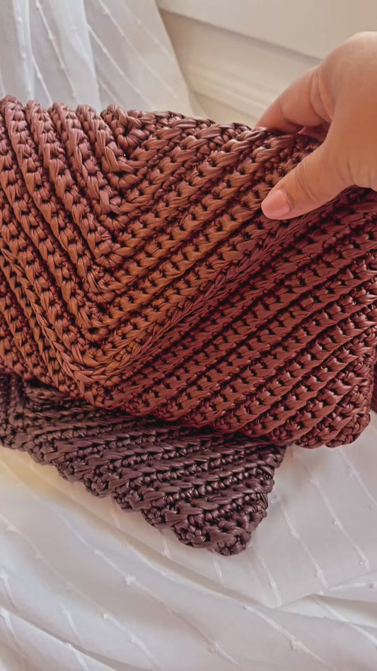 Taller crochet - Clutch Cristina  - Viernes 9 de Octubre de 17h a 20h
